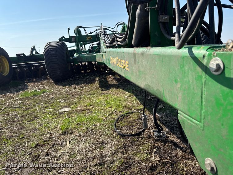 image for item YA2979 2023 John Deere 2680H vertical tillage