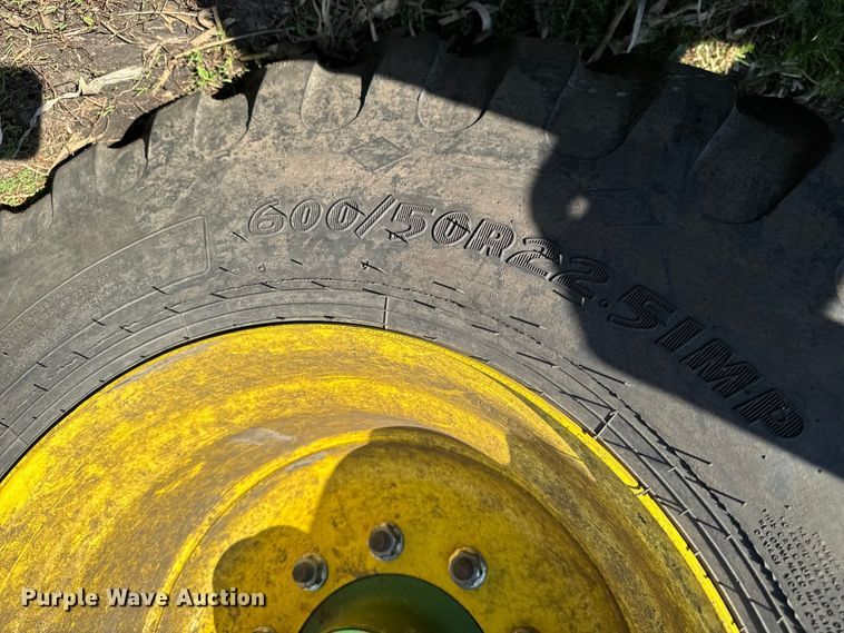 image for item YA2979 2023 John Deere 2680H vertical tillage