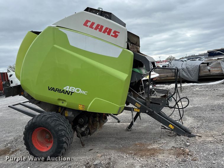 image for item YA2982 2019 Claas Variant 480RC round baler
