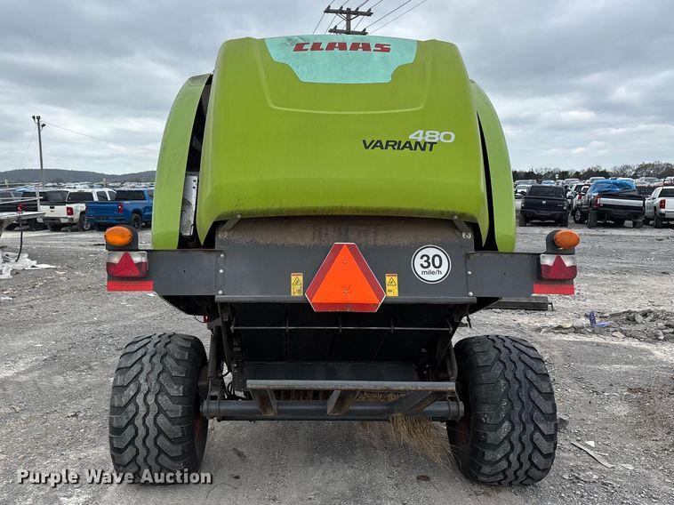 image for item YA2982 2019 Claas Variant 480RC round baler