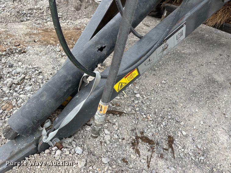 image for item YA2982 2019 Claas Variant 480RC round baler