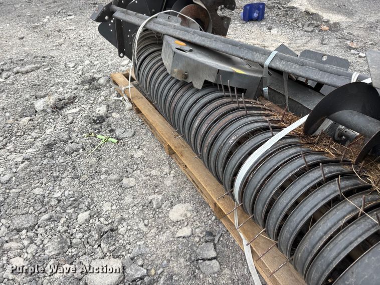 image for item YA2982 2019 Claas Variant 480RC round baler