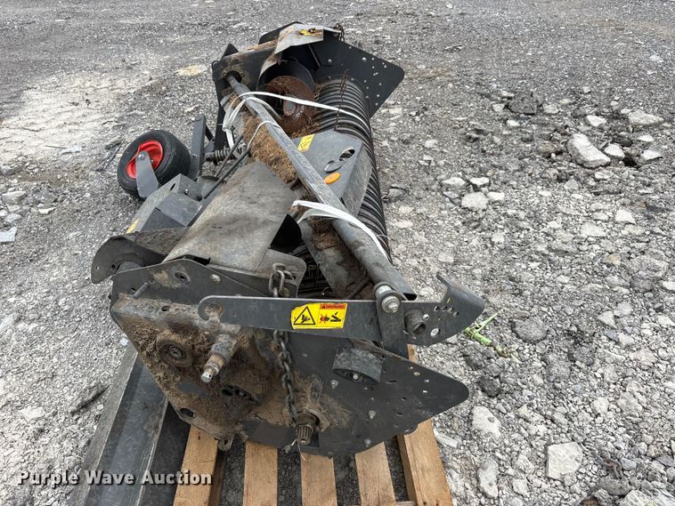 image for item YA2982 2019 Claas Variant 480RC round baler