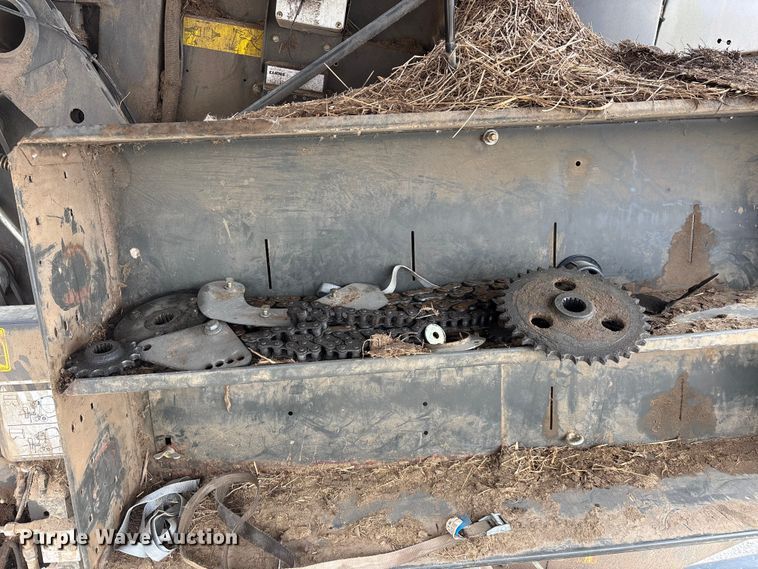 image for item YA2982 2019 Claas Variant 480RC round baler