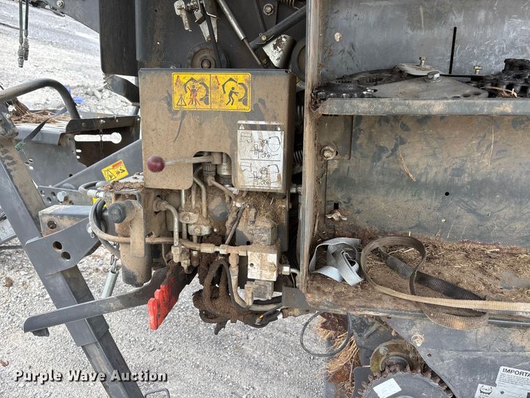 image for item YA2982 2019 Claas Variant 480RC round baler