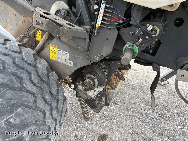 image for item YA2982 2019 Claas Variant 480RC round baler