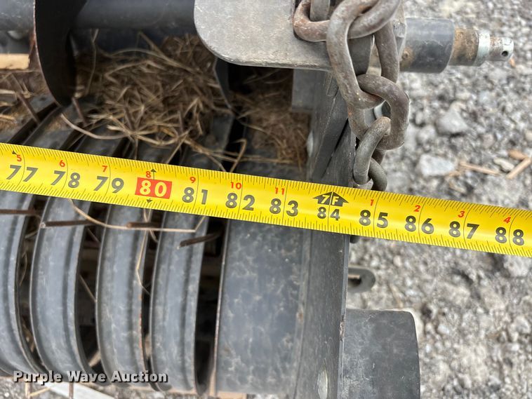 image for item YA2982 2019 Claas Variant 480RC round baler