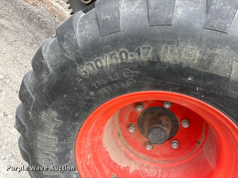 image for item YA2982 2019 Claas Variant 480RC round baler