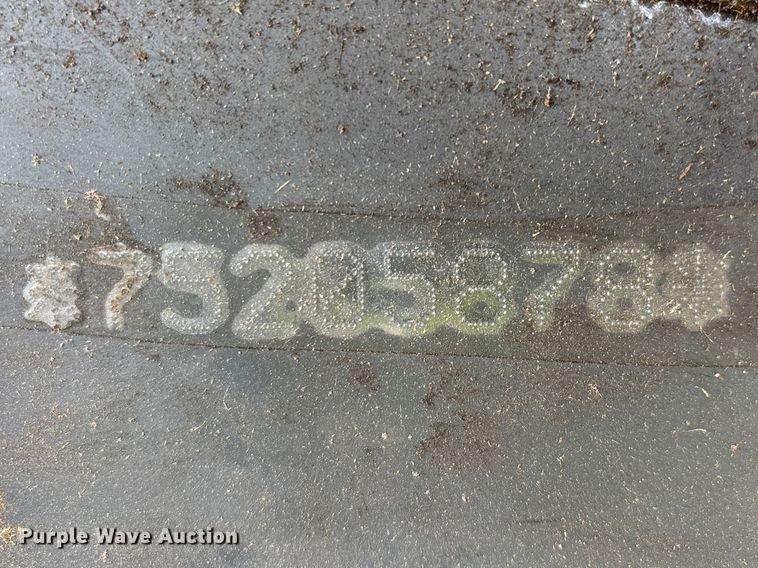 image for item YA2982 2019 Claas Variant 480RC round baler