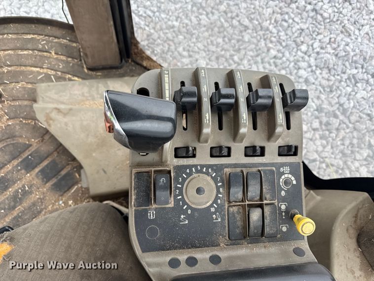 image for item YA3004 2006 Case IH Steiger STX330 4WD tractor