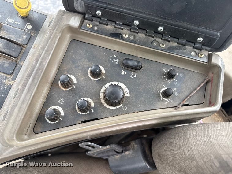 image for item YA3004 2006 Case IH Steiger STX330 4WD tractor