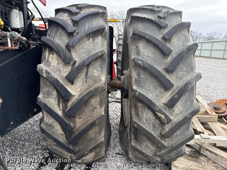 image for item YA3004 2006 Case IH Steiger STX330 4WD tractor