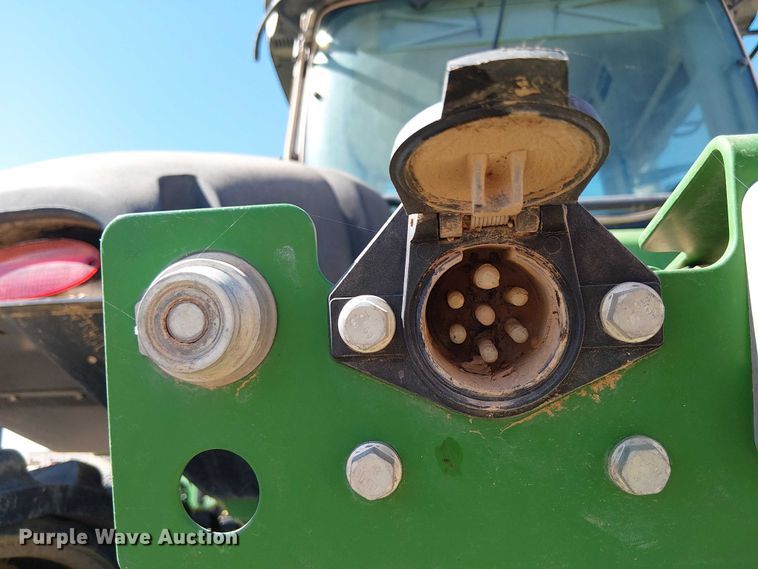 image for item YA3133 2016 John Deere 9570RT tractor