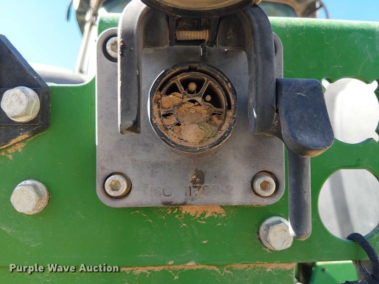 image for item YA3133 2016 John Deere 9570RT tractor