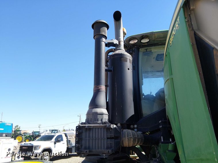 image for item YA3133 2016 John Deere 9570RT tractor