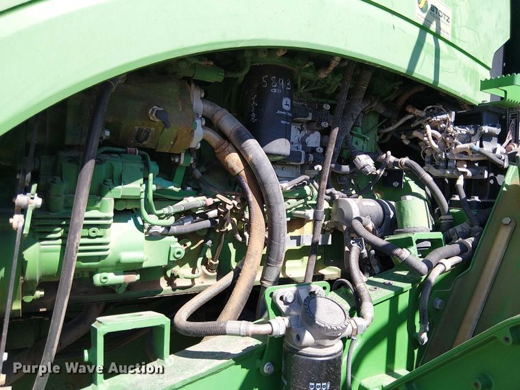 image for item YA3133 2016 John Deere 9570RT tractor