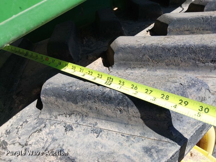 image for item YA3133 2016 John Deere 9570RT tractor