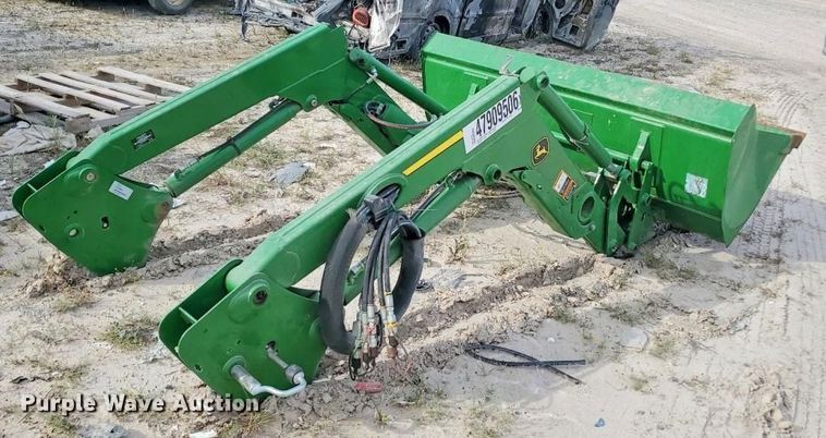 image for item YA3224 2023 John Deere 520M loader
