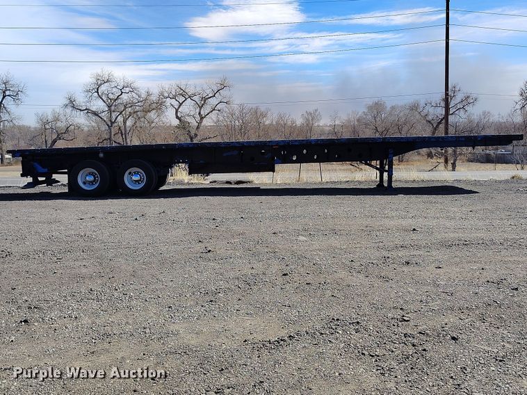 image for item BI9765 1998 Transcraft flatbed trailer