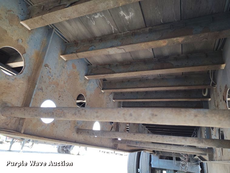 image for item BI9765 1998 Transcraft flatbed trailer