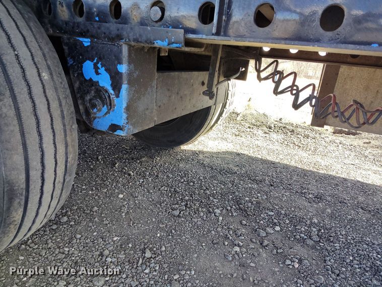 image for item BI9765 1998 Transcraft flatbed trailer