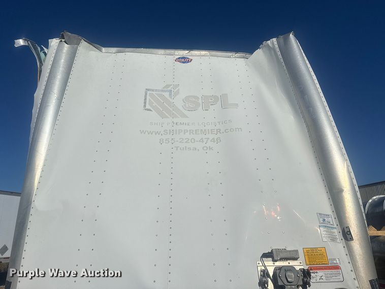 image for item DO8494 2017 Utility VS2DX dry van trailer