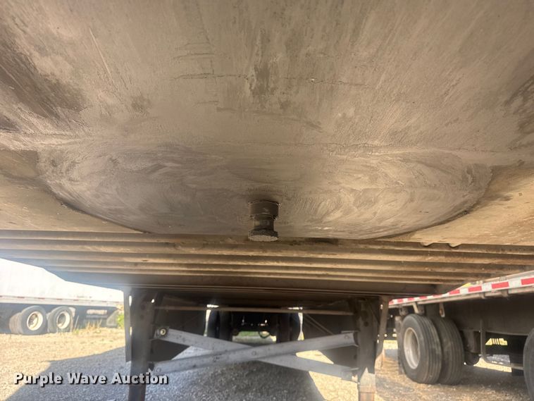 image for item DO8494 2017 Utility VS2DX dry van trailer
