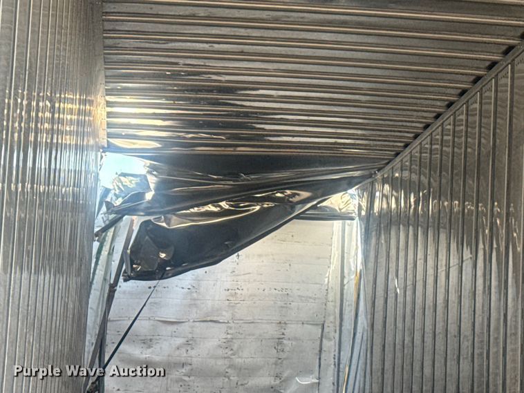 image for item DO8494 2017 Utility VS2DX dry van trailer