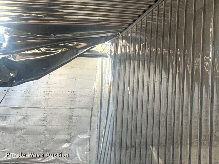 image for item DO8494 2017 Utility VS2DX dry van trailer