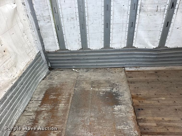 image for item DO8494 2017 Utility VS2DX dry van trailer