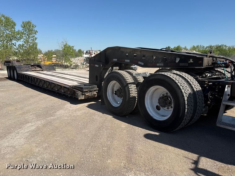 image for item DO8495 2001 Trail King TK110HDG-533 lowboy equipment trailer