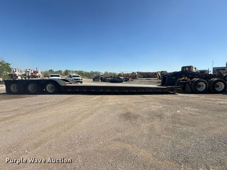 image for item DO8495 2001 Trail King TK110HDG-533 lowboy equipment trailer