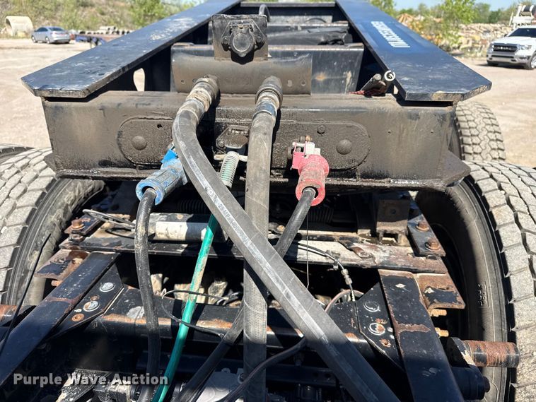 image for item DO8495 2001 Trail King TK110HDG-533 lowboy equipment trailer