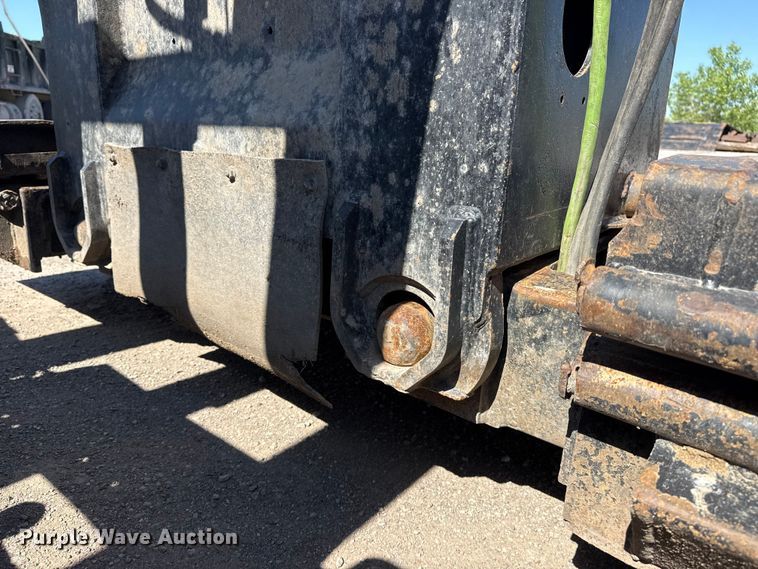 image for item DO8495 2001 Trail King TK110HDG-533 lowboy equipment trailer