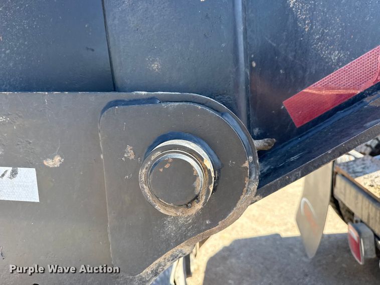 image for item DO8495 2001 Trail King TK110HDG-533 lowboy equipment trailer