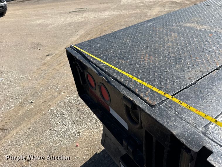 image for item DO8495 2001 Trail King TK110HDG-533 lowboy equipment trailer