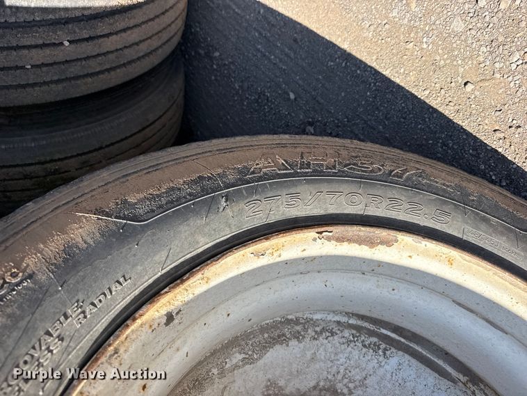 image for item DO8495 2001 Trail King TK110HDG-533 lowboy equipment trailer