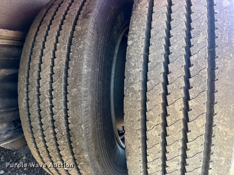 image for item DO8495 2001 Trail King TK110HDG-533 lowboy equipment trailer