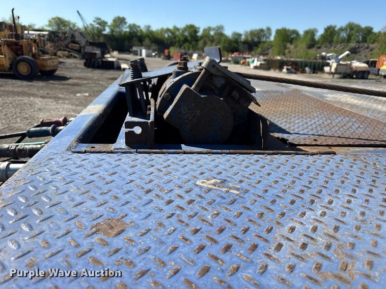 image for item DO8496 2008 Ledwell drop deck equipment trailer