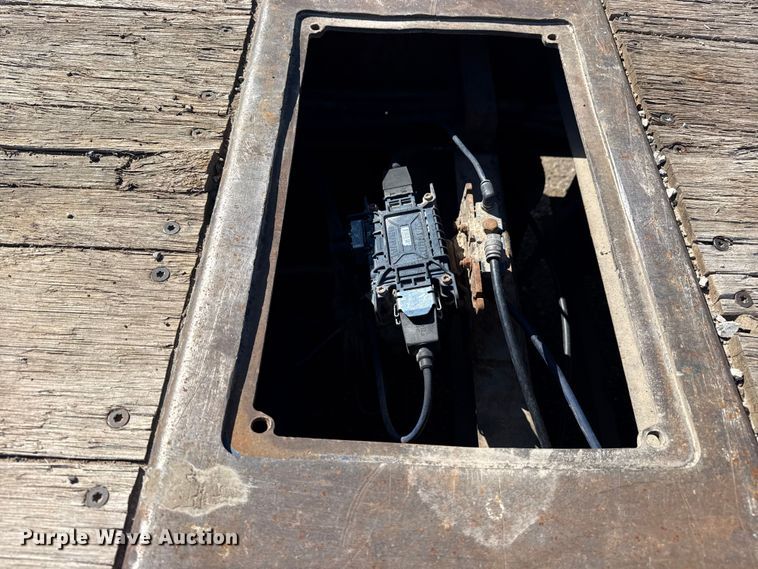 image for item DO8496 2008 Ledwell drop deck equipment trailer