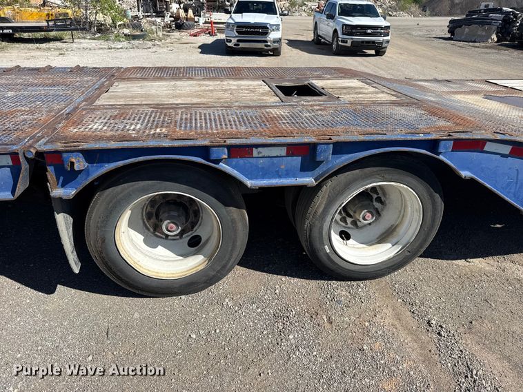 image for item DO8496 2008 Ledwell drop deck equipment trailer