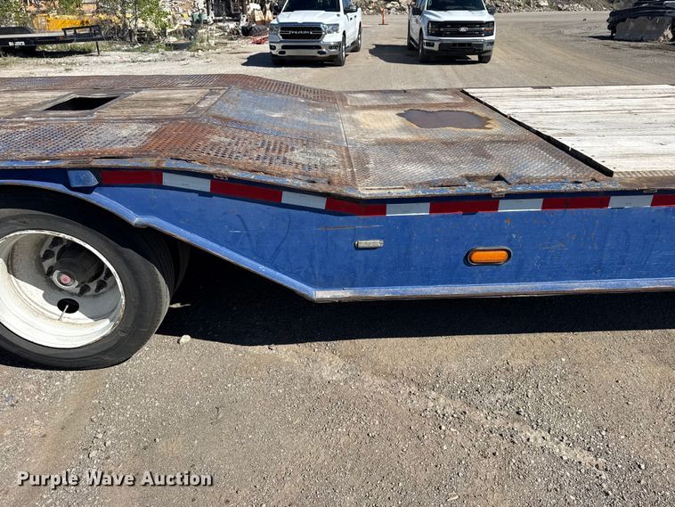 image for item DO8496 2008 Ledwell drop deck equipment trailer