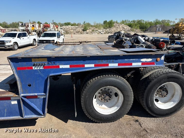 image for item DO8496 2008 Ledwell drop deck equipment trailer