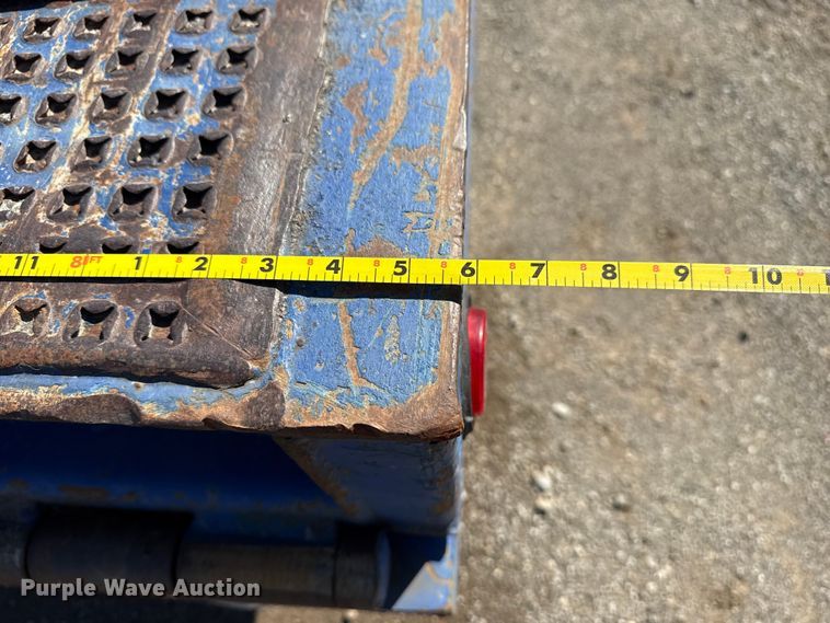 image for item DO8496 2008 Ledwell drop deck equipment trailer