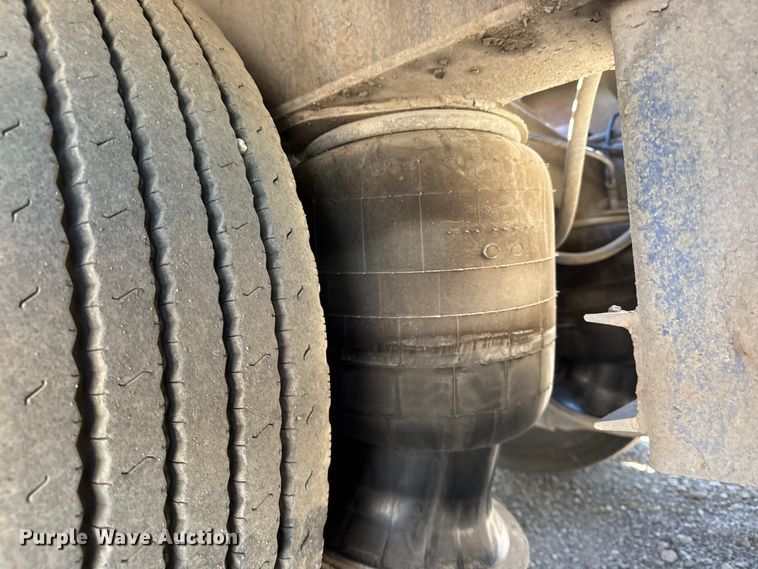 image for item DO8496 2008 Ledwell drop deck equipment trailer