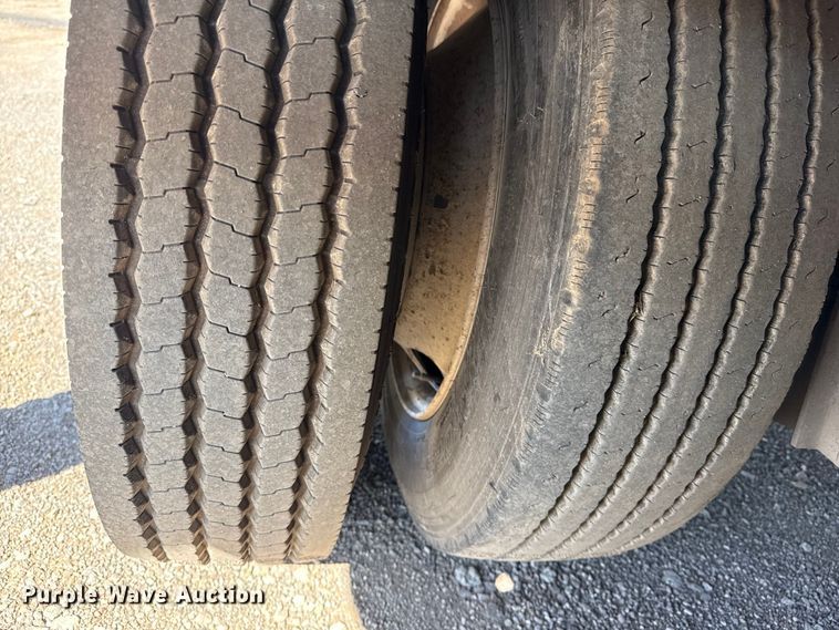 image for item DO8496 2008 Ledwell drop deck equipment trailer