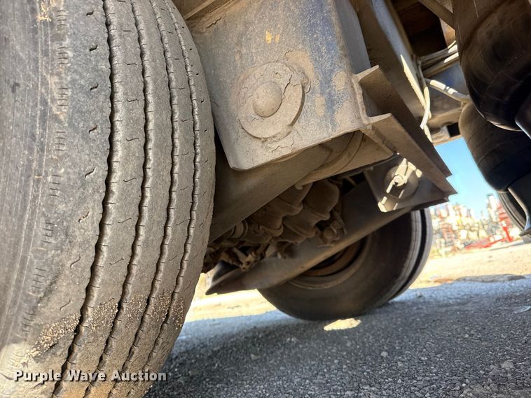 image for item DO8496 2008 Ledwell drop deck equipment trailer