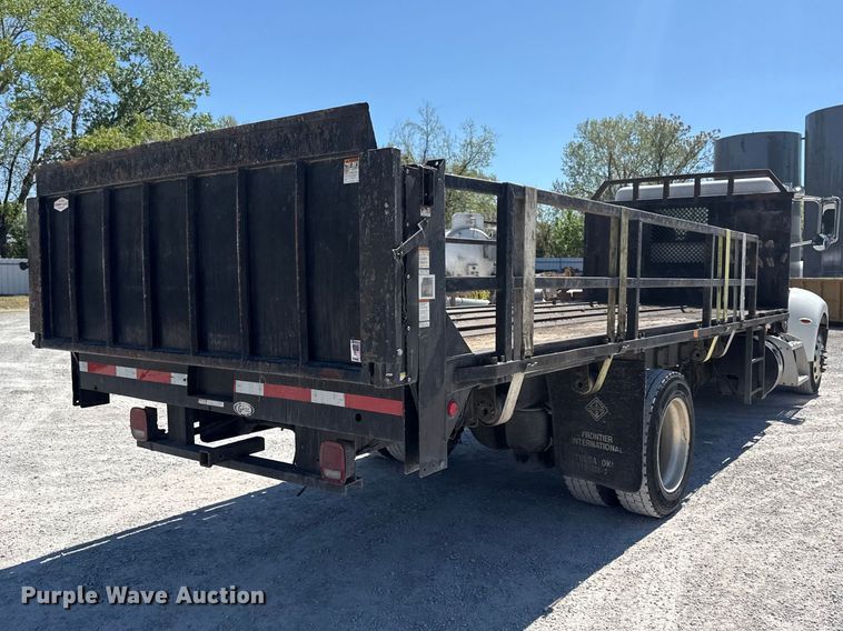 image for item DO8497 2012 Peterbilt 337 flatbed truck