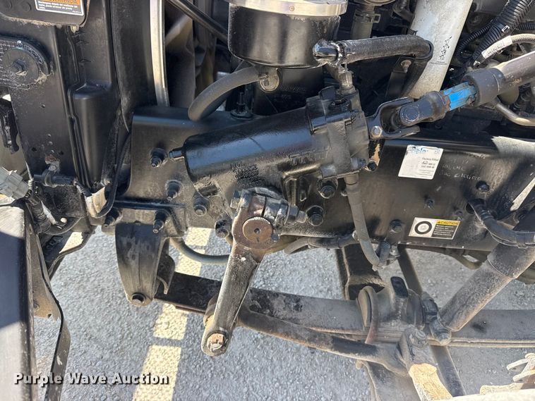 image for item DO8497 2012 Peterbilt 337 flatbed truck