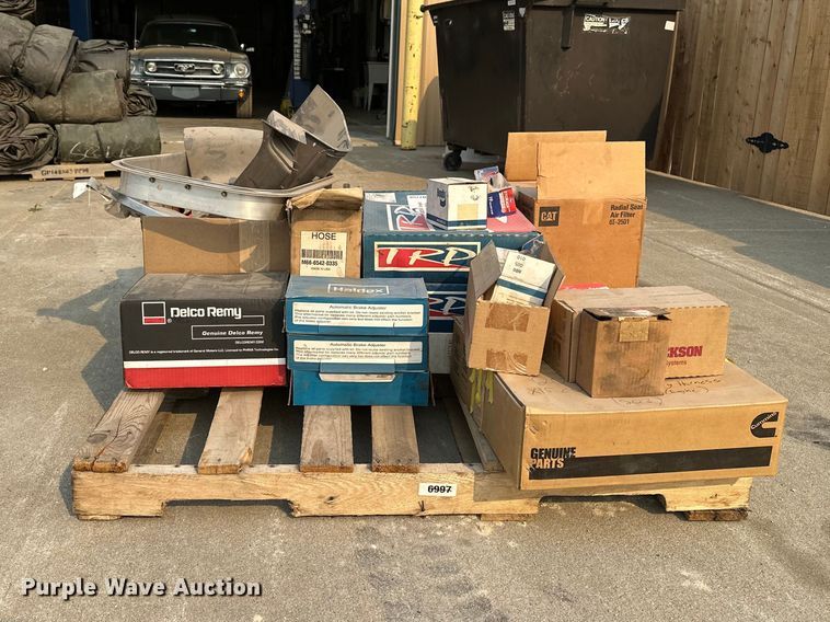 image for item DQ7758 Truck parts